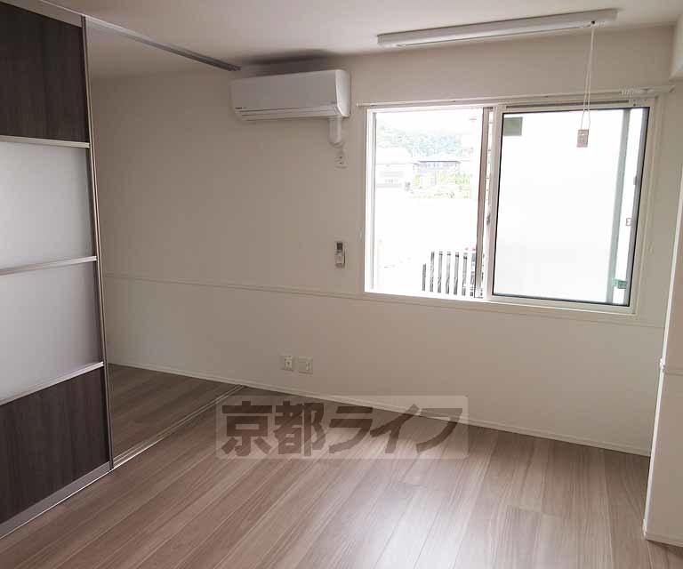 居室・リビング　広々としたお部屋です・