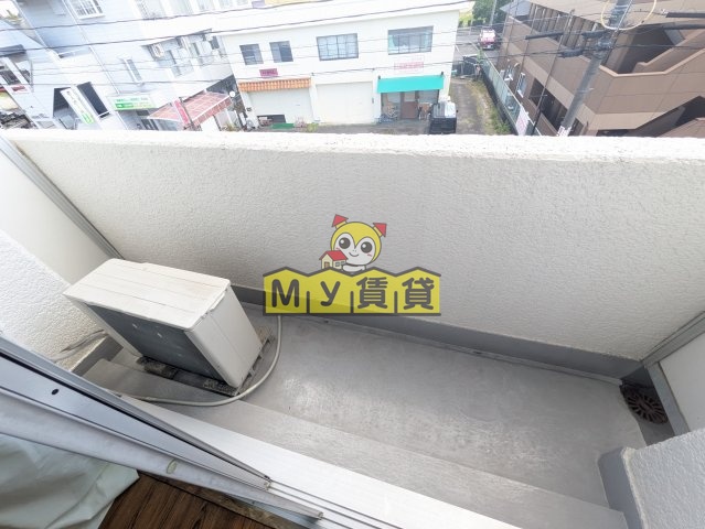 バルコニー　フローラ大坪