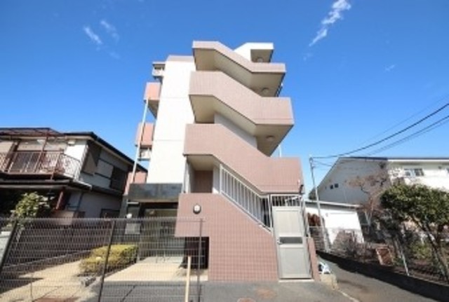 建物外観　おしゃれな外観