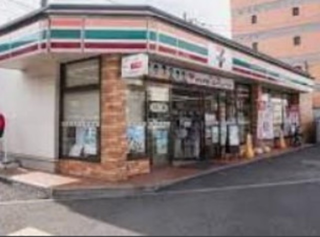 コンビニ　セブンイレブン東恋ケ窪2丁目店（コンビニ）まで388m