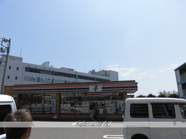 コンビニ　セブンイレブン（コンビニ）まで1277m