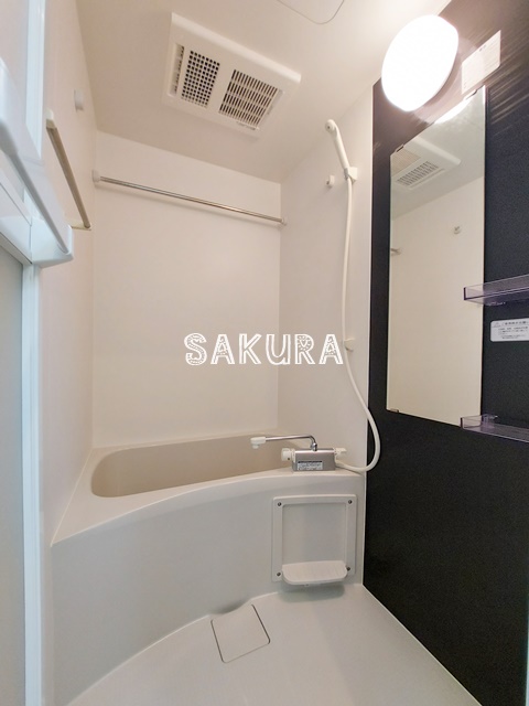 バス・シャワールーム　日々の疲れを癒すお風呂です♪