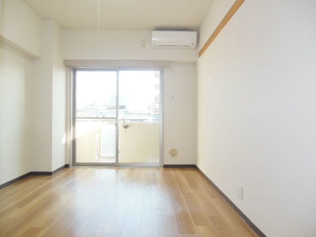 その他部屋・スペース　★日当たり良く明るいお部屋です★