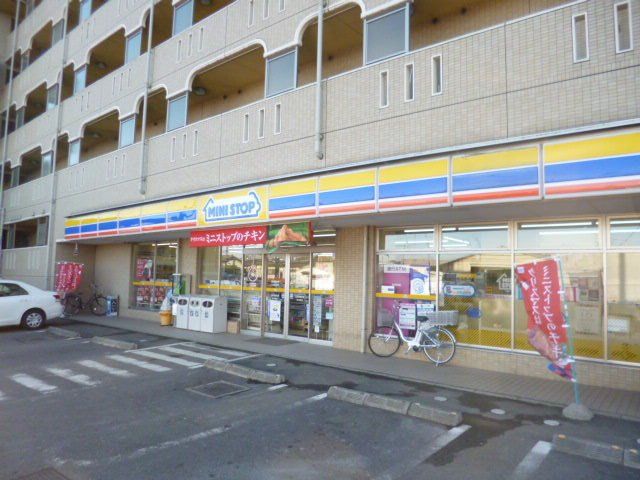 コンビニ　ミニストップ川口西立野店（コンビニ）まで654m