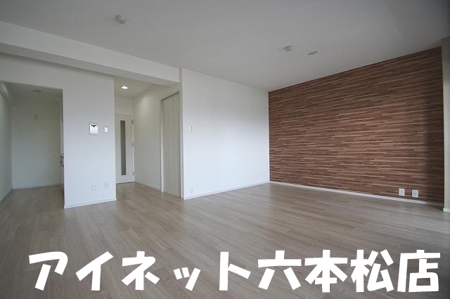その他部屋・スペース　日当たりもいいですね。