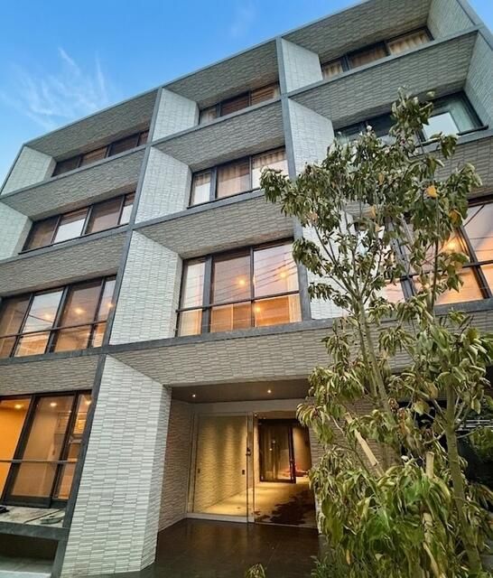 建物外観　建物外観を気になさる方へ、見た目の良い物件です