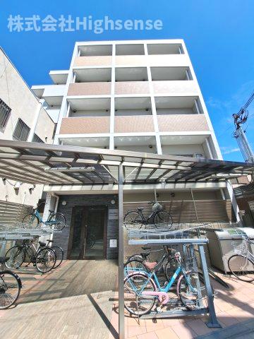 建物外観　落ち着いた雰囲気の外観です