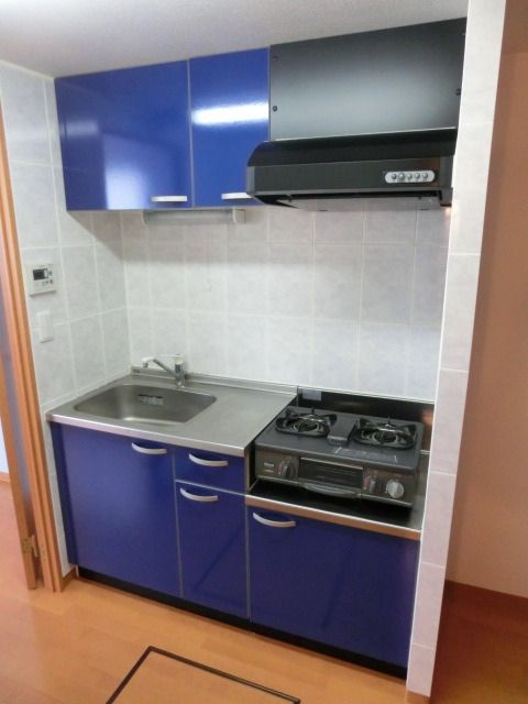 キッチン　同建物1Kタイプ住戸設備施工例　現況優先