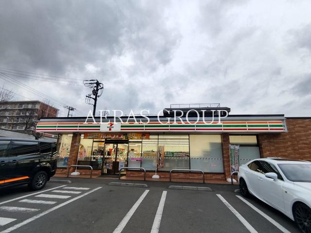 コンビニ　セブンイレブン横浜すすき野2丁目店（コンビニ）まで591m