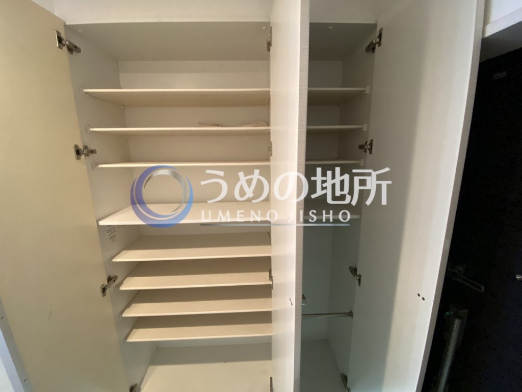 収納　靴箱
