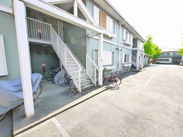 エントランス　建物の内部です