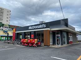 飲食店　マクドナルド長束店（飲食店）まで488m