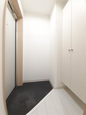 玄関　ゆったりとした玄関です