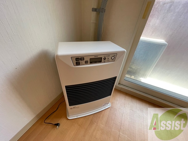 その他設備　灯油暖房です。札幌の寒い冬もこれで大丈夫！