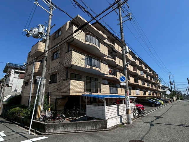 阪急宝塚線 岡町駅 徒歩17分 築39年