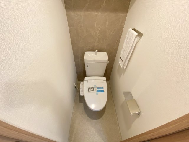 エスリード大阪イーストエッジのトイレ写真