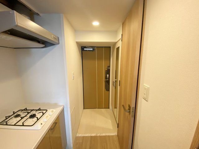 エスリード大阪イーストエッジの玄関写真