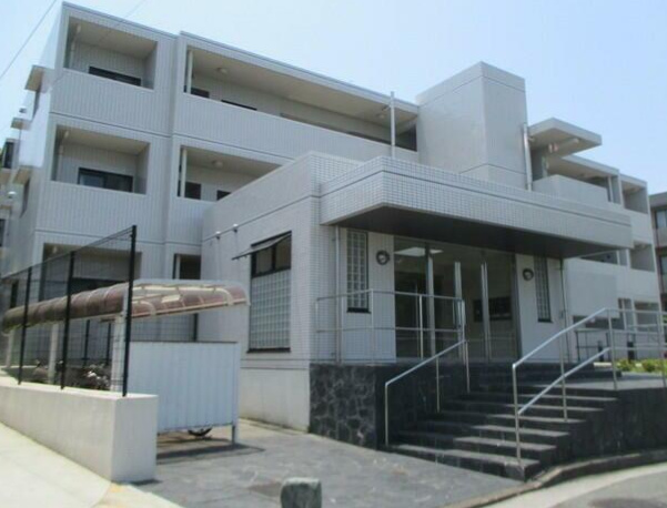 建物外観　根岸旭台フーガ