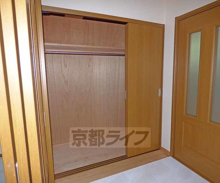 舟屋町貸家の内装写真