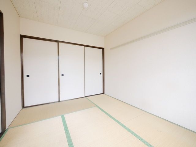 居室・リビング　★和室のお部屋です★
