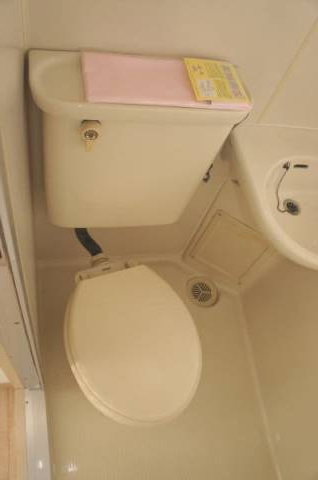 ブルースカイIIのトイレ写真
