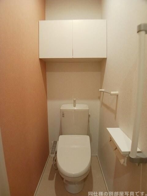 オリーブ IIのトイレ写真
