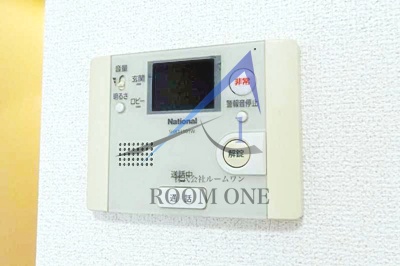 セキュリティ　モニター付きインターホンです。