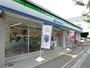 コンビニ　ファミリーマート平野瓜破店（コンビニ）まで367m