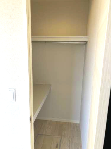 収納　※同タイプの部屋写真です