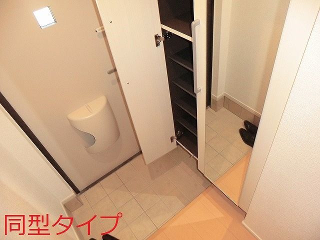 メゾンドプランドールの玄関写真