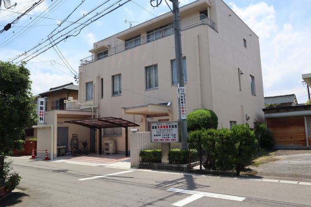 病院　渡部耳鼻咽喉科（病院）まで70m