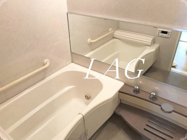 バス・シャワールーム　お風呂です。