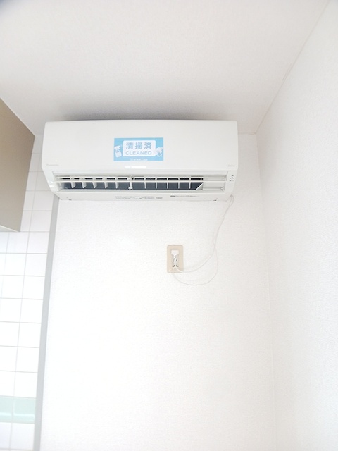 その他設備　嬉しいエアコン付きです★