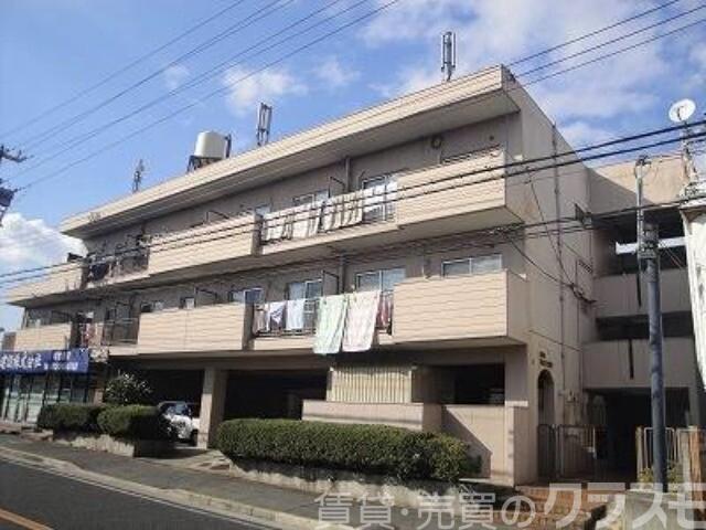 建物外観　バルコニー南東向きです♪