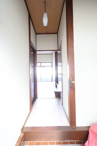 堺市東区関茶屋テラスの玄関写真