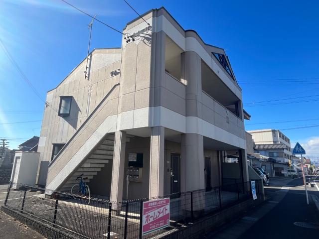 エントランス　外観写真（昼）