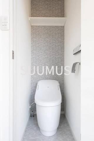 ＪＲ中央線 大久保駅 徒歩5分 2階建 築7年のトイレ写真