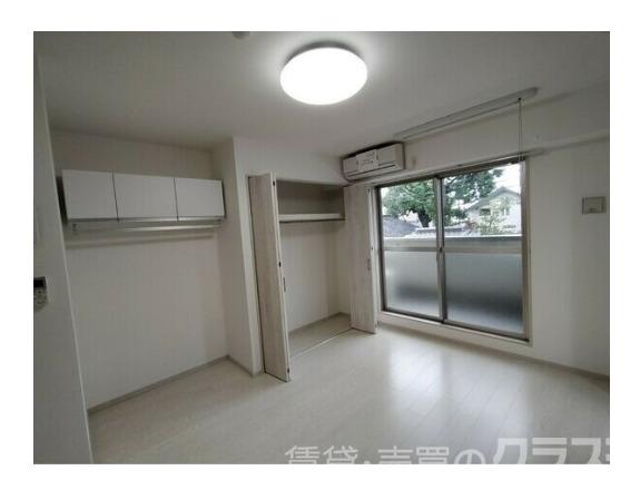 居室・リビング　明るいお部屋です♪