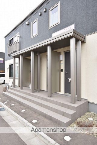 ＪＲ函館本線 五稜郭駅 徒歩32分 2階建 築12年の外観写真