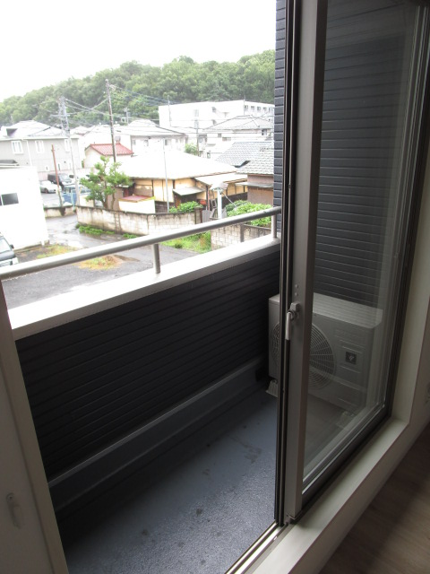バルコニー　広々としたバルコニーです