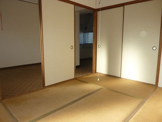 居室・リビング　別部屋の写真です