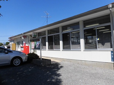 郵便局　高知卸団地郵便局（郵便局）まで828m