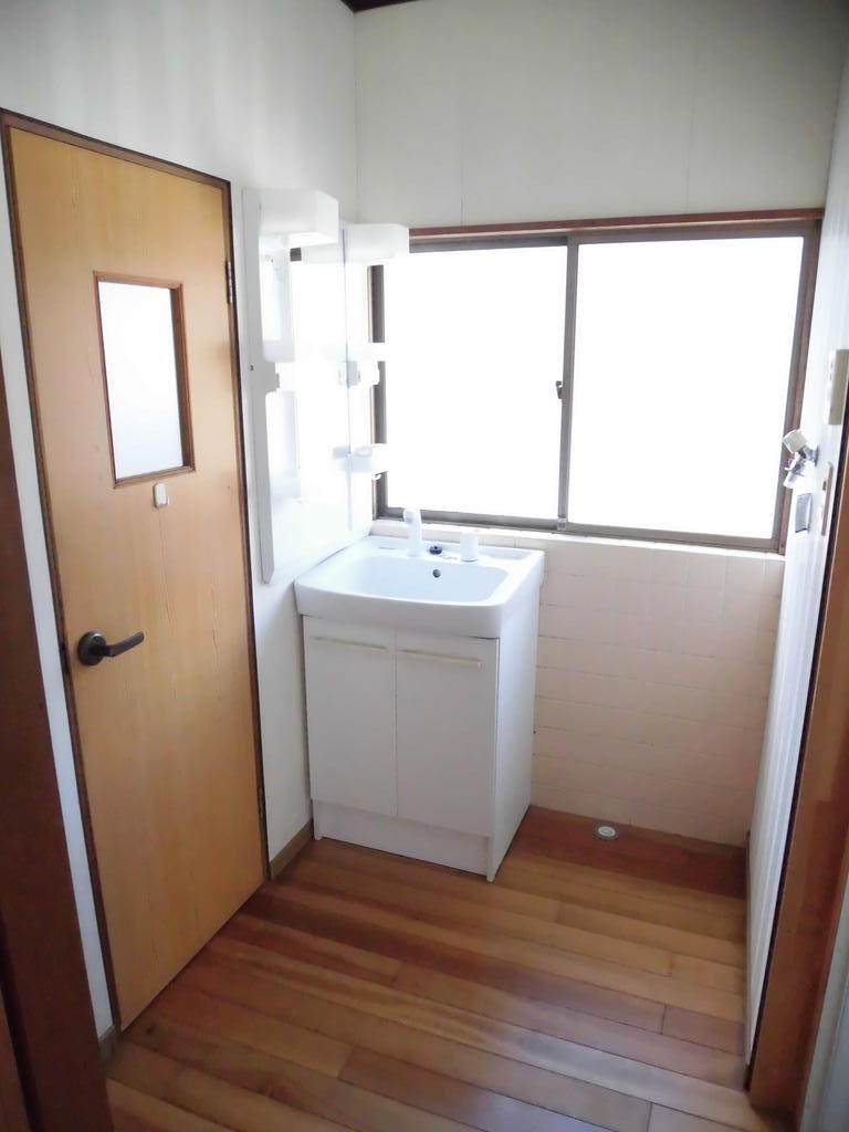 洗面設備　新品です。