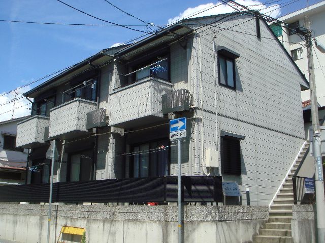 建物外観　全戸南向きの物件です