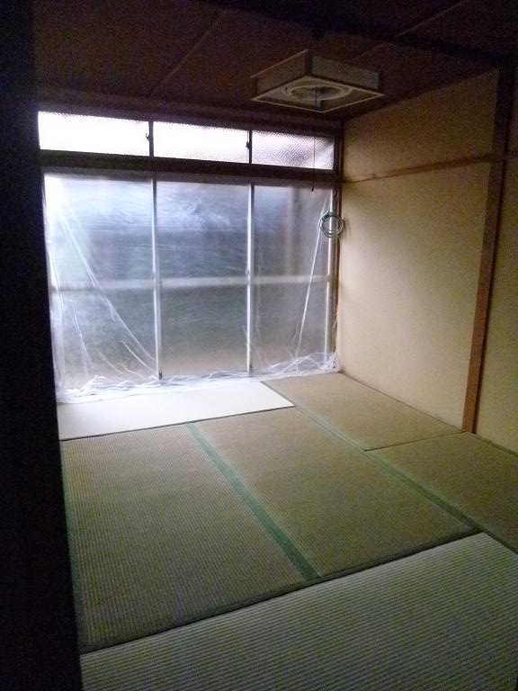 ことぶき荘の居間写真