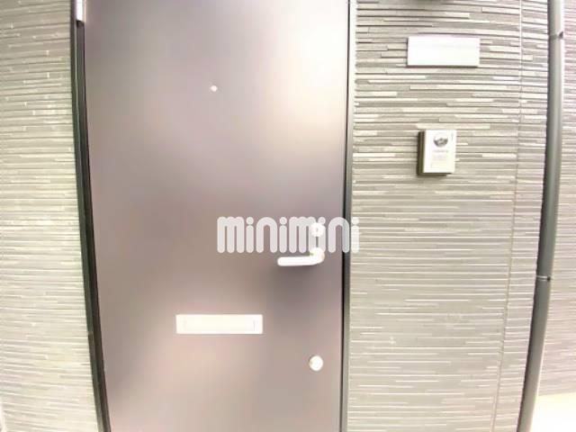 エントランス　ドアポスト