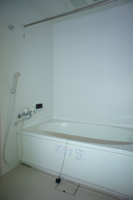 バス・シャワールーム　図面と現状に相違がある場合には現状を優先