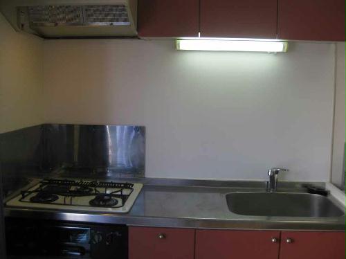 キッチン　３口のガスコンロ+グリル付