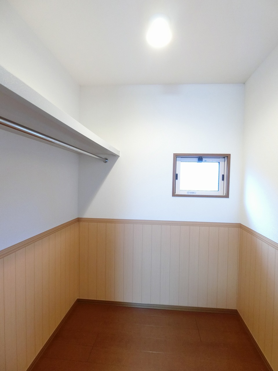 収納　ウォークインクローゼット