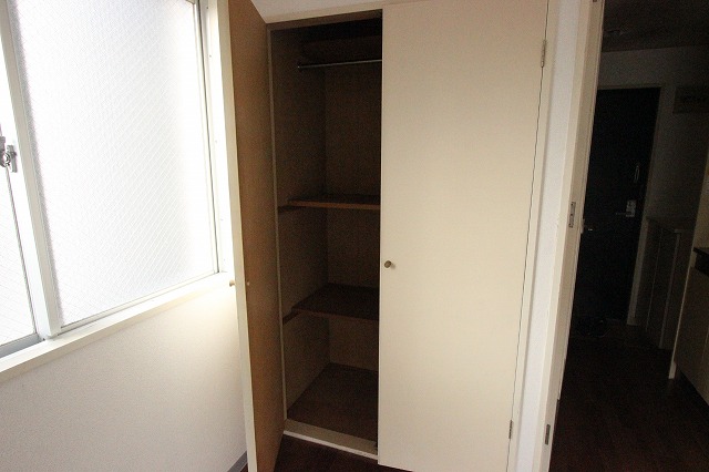 収納　同物件別号室